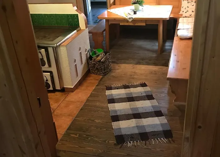 Uriges Am Waldrand *